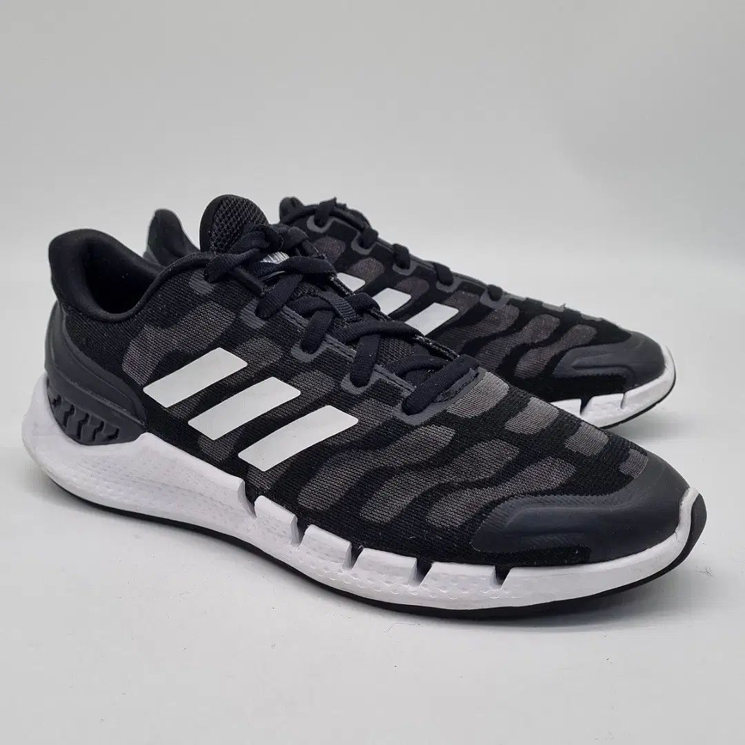 adidas(アディダス) クライマクール ベンタニ スニーカー 245