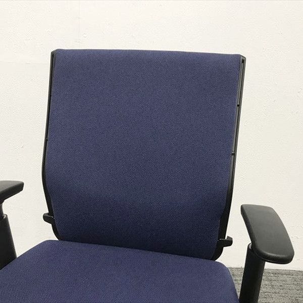 エスクードチェア