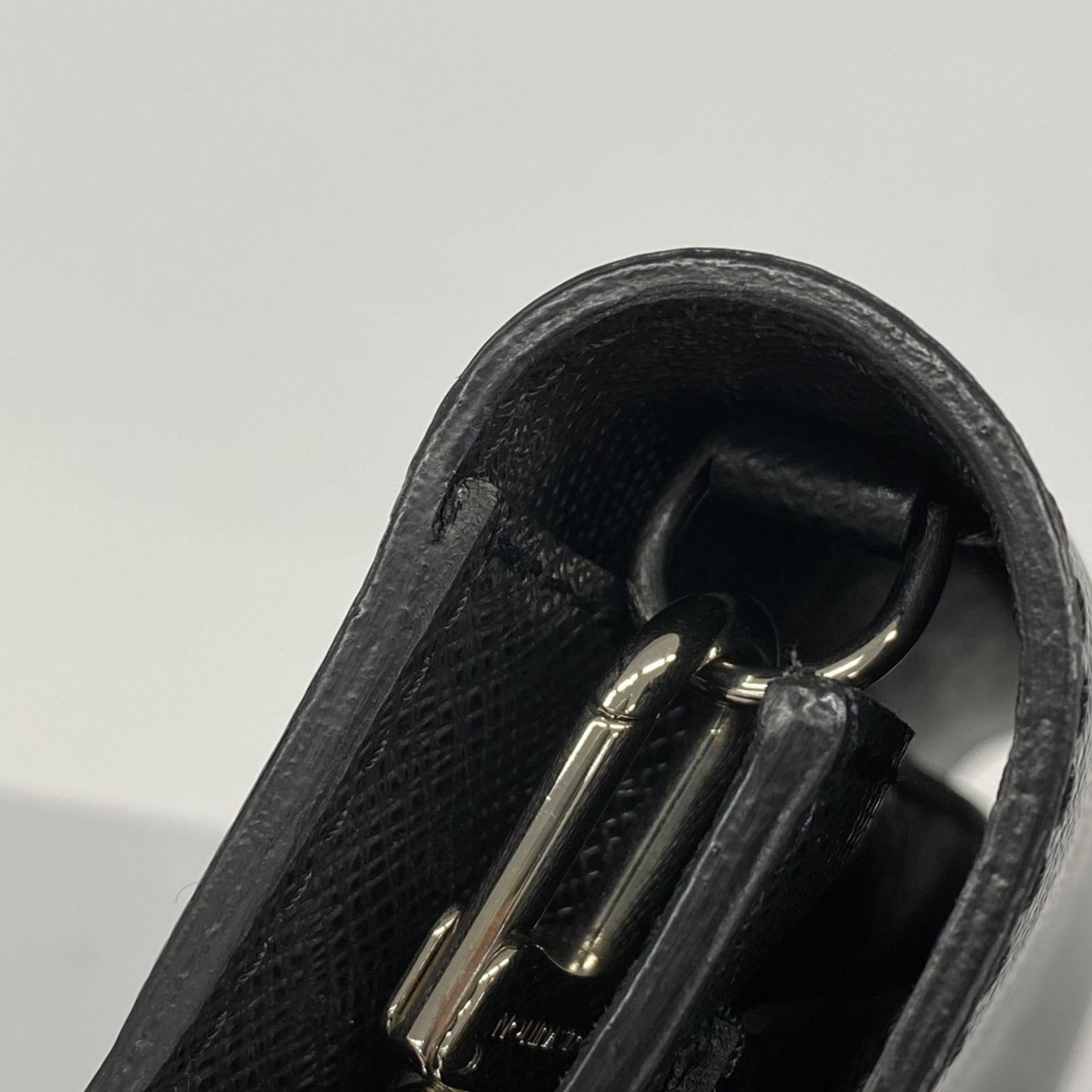 Vuitton