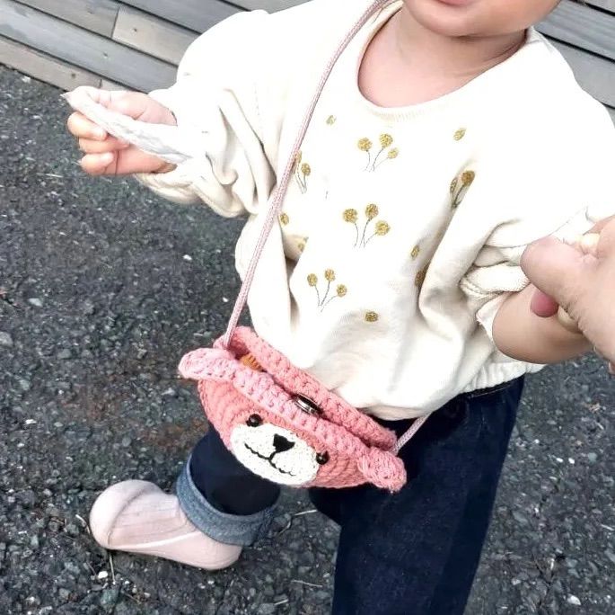 メルカリshops ベビーキッズ くまちゃん手編みポシェット