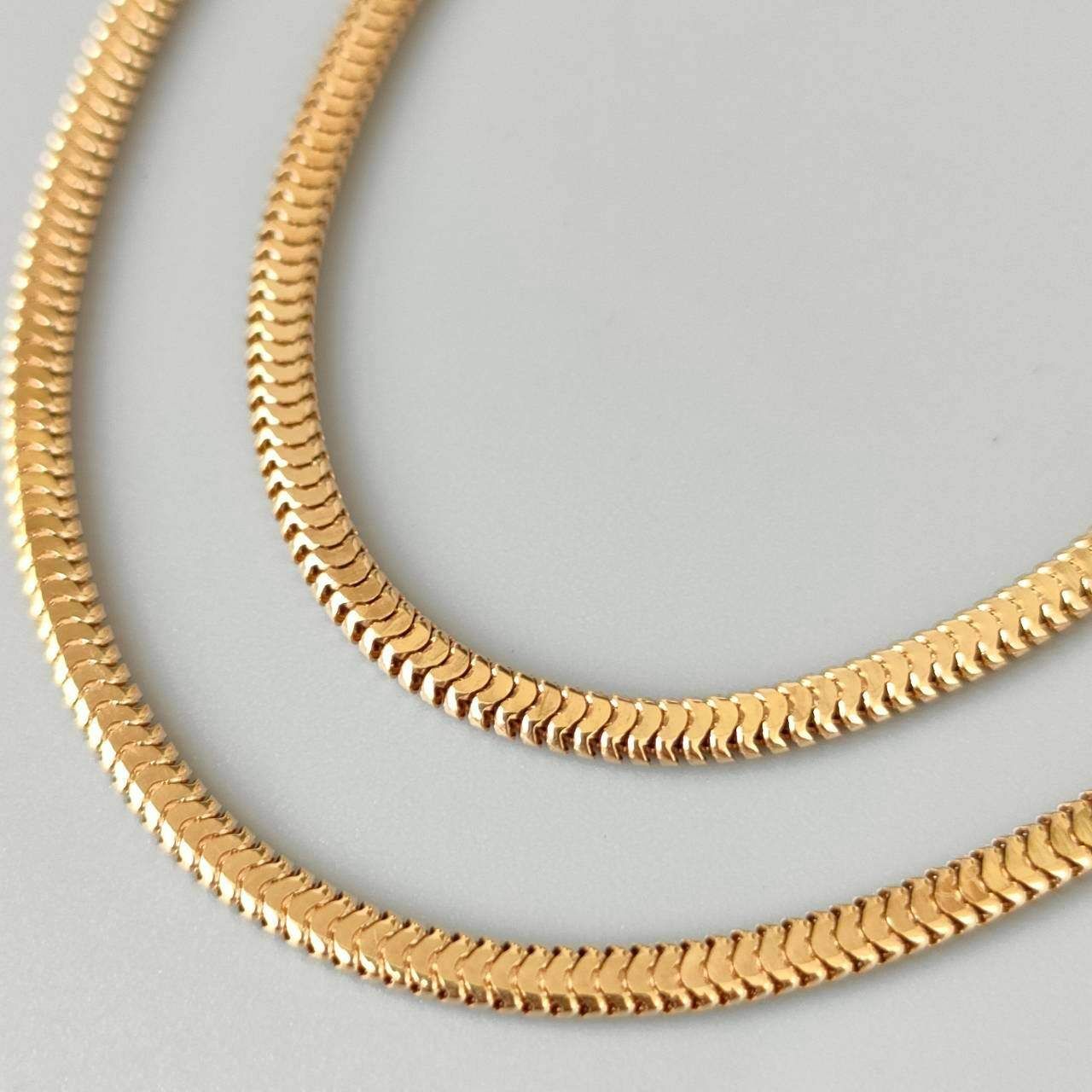 K18 750刻印 造幣局 ツイストチェーン ネックレス K18 750刻印 造幣局 ツイストチェーン ネックレス