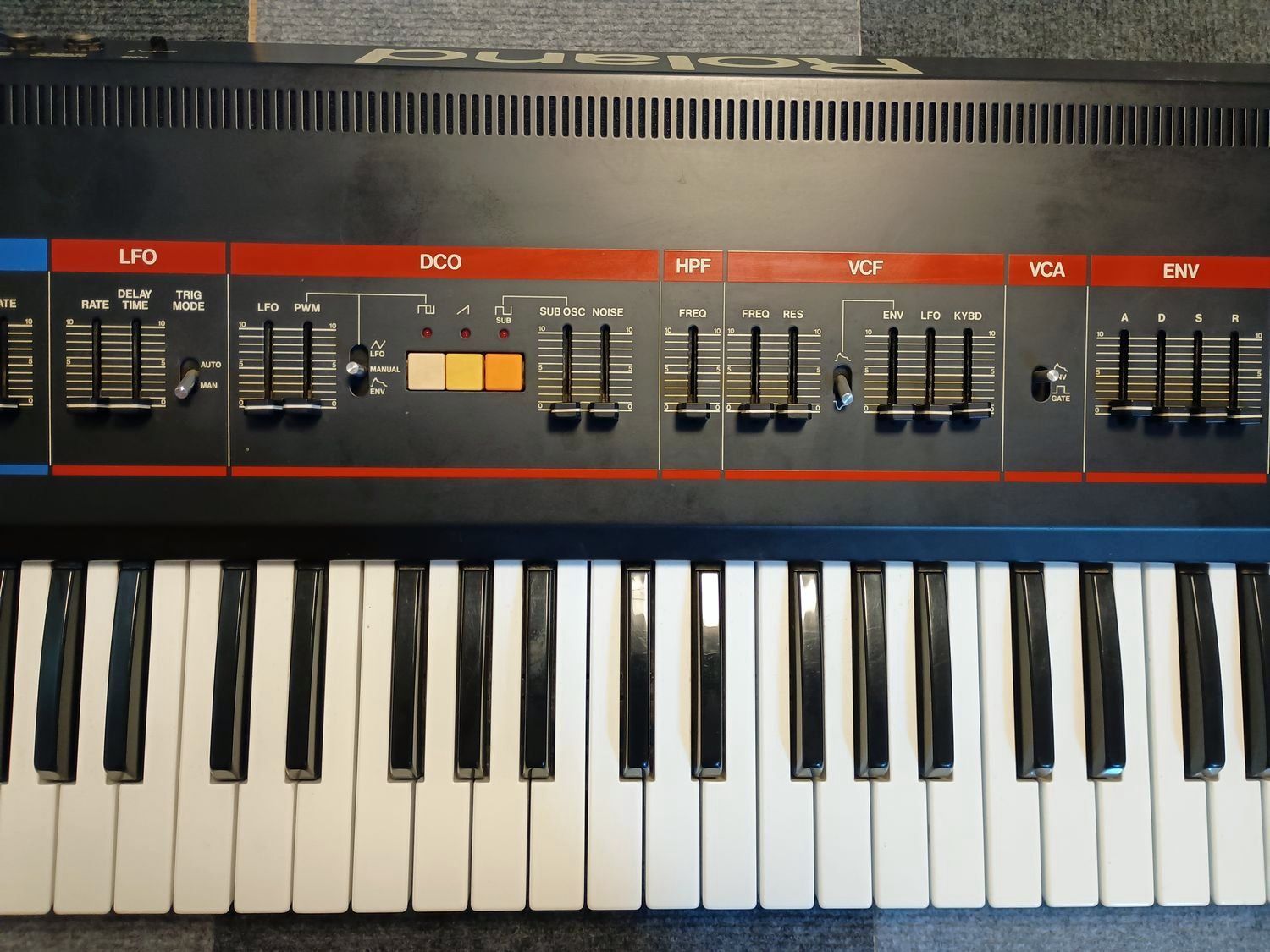 整備済み】Roland JUNO-6 - メルカリ