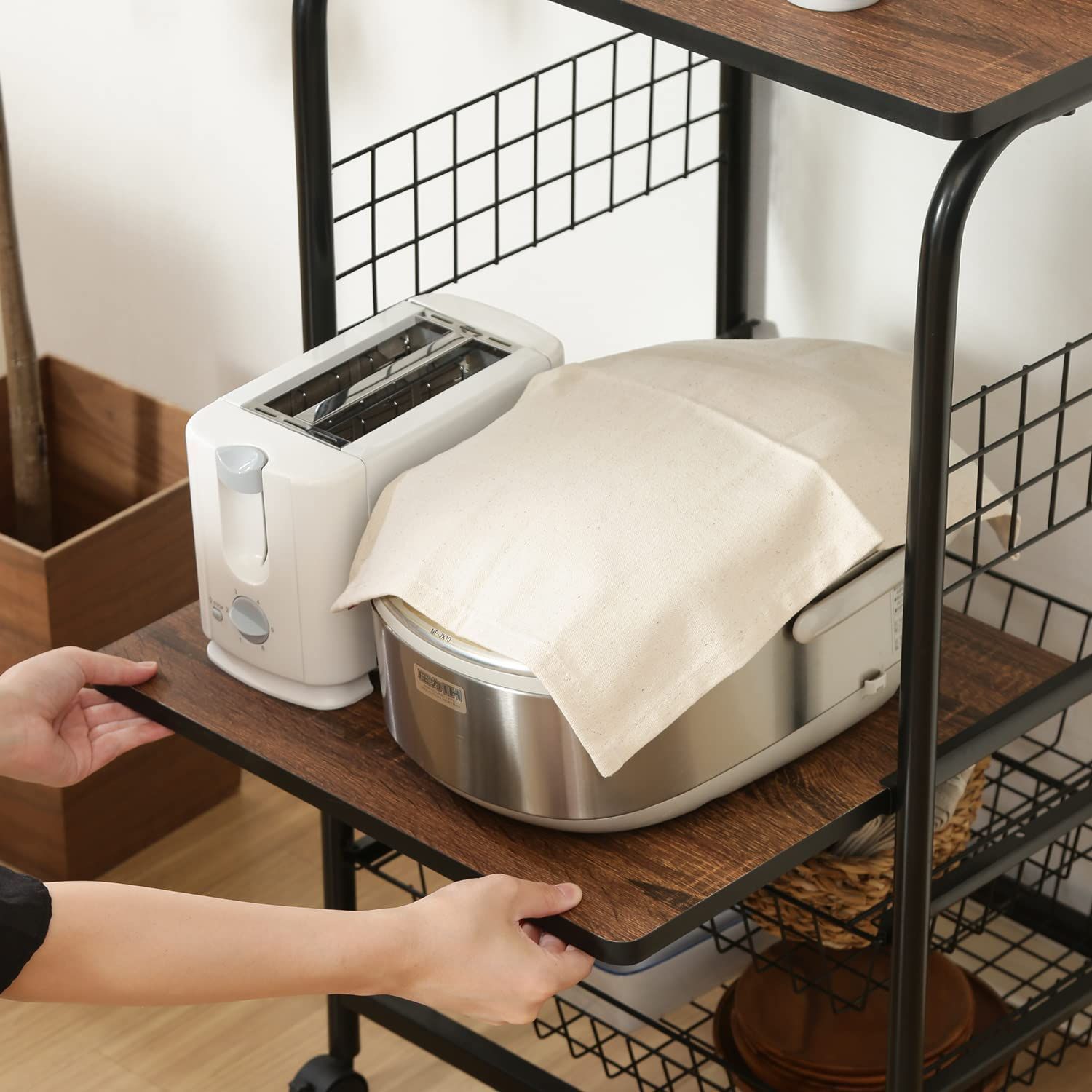 特売 不二貿易 レンジ台 キッチンラック 幅51.5×奥行41×高さ140.5cm ブラック ブラウン スライド棚 収納 レンジワゴン キャスター付き 14637 NEXPOTALLINN_EU