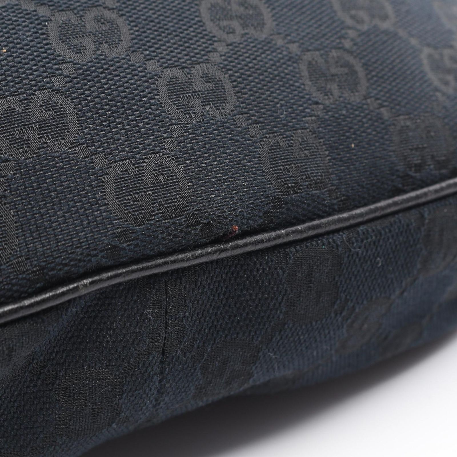 GUCCI ショルダーバッグ