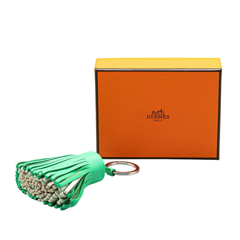 エルメス カルメン キーホルダー バッグチャーム ヴェールコミック