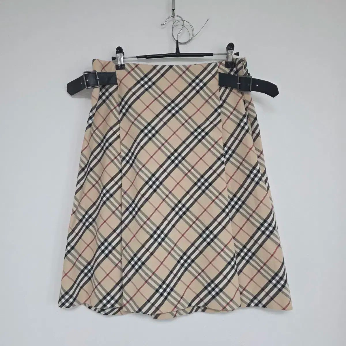BURBERRY バーバリー チェック ベルト スカート