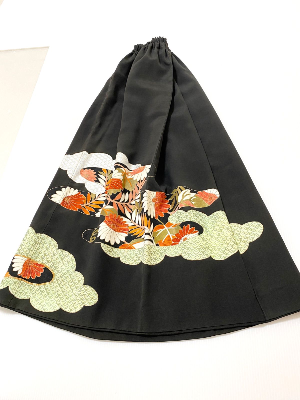 大人可愛いセレブ着物スカートフリーサイズ1点物黒留袖着物リメイクウエストゴムロングスカートフリーサイズ送料込みハンドメイドNO.5782