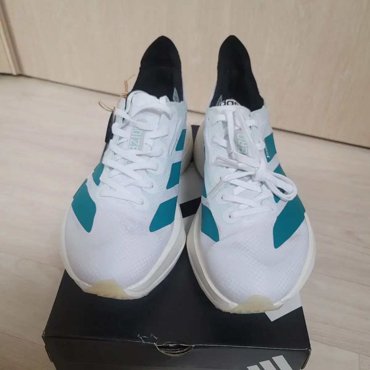 アディダス アディゼロ アディオス プロ 4 275 新品