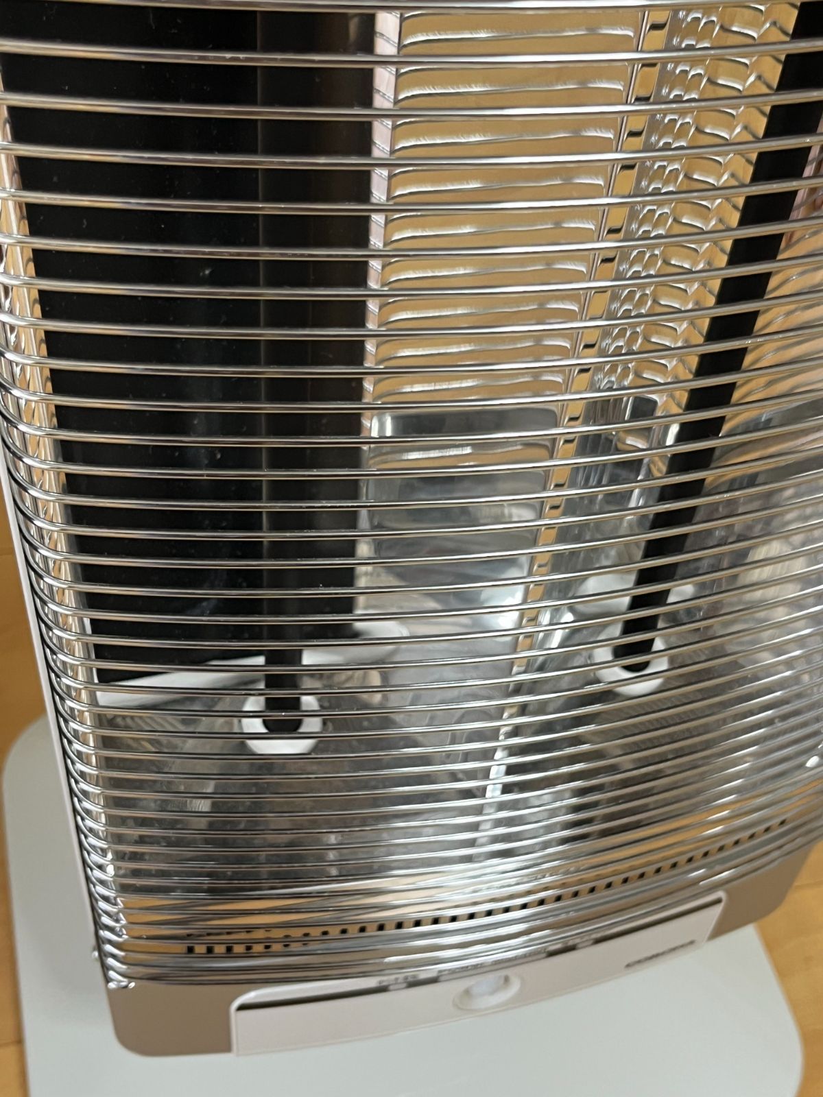 遠赤外線電気ストーブ AH-1220R