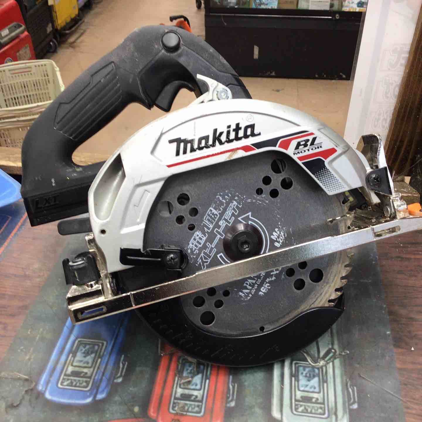 自転車 ☆マキタ(makita) コードレス丸のこ HS631DZB【草加店】