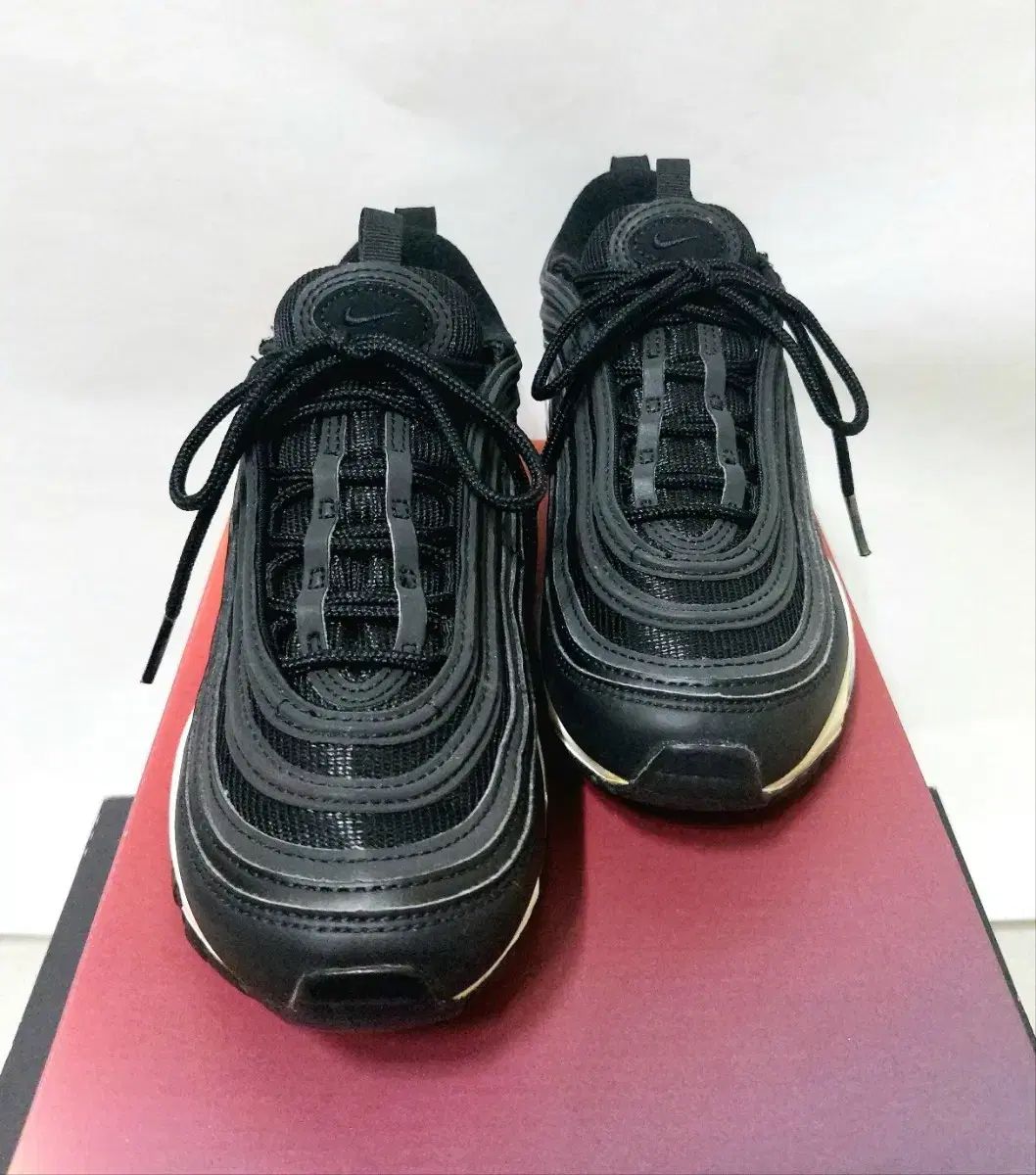 NIKE(ナイキ) エアマックス 97 黒 白 240