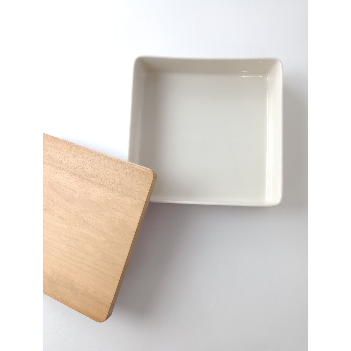 iihoshi porcelain