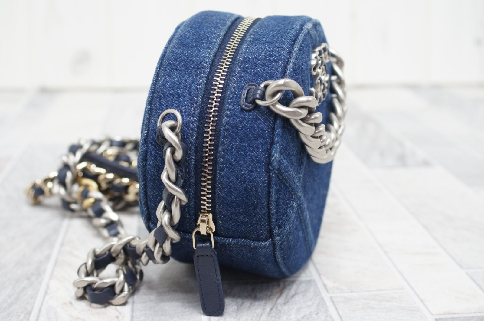 シャネル CHANEL デニム ラウンドショルダーバッグ シリアルシール 