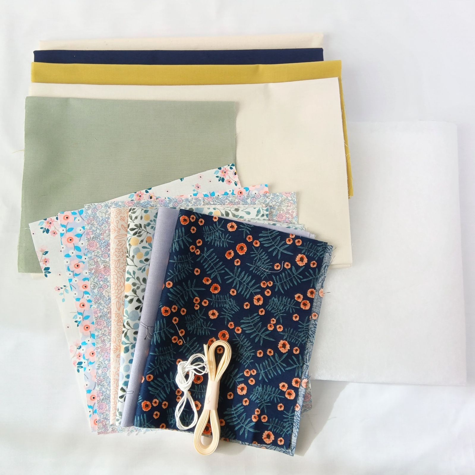 ♡専用♡ハンドメイドパッチワーク小物 ⊹⁺⸜(ᐡ⸝ɞ̴̶̷ ·̮ ɞ̴̶̷⸝ᐡ) ♡専用♡ハンドメイドパッチワーク小物 ⊹⁺⸜(ᐡ⸝ɞ̴̶̷ ·̮ ɞ̴̶̷⸝