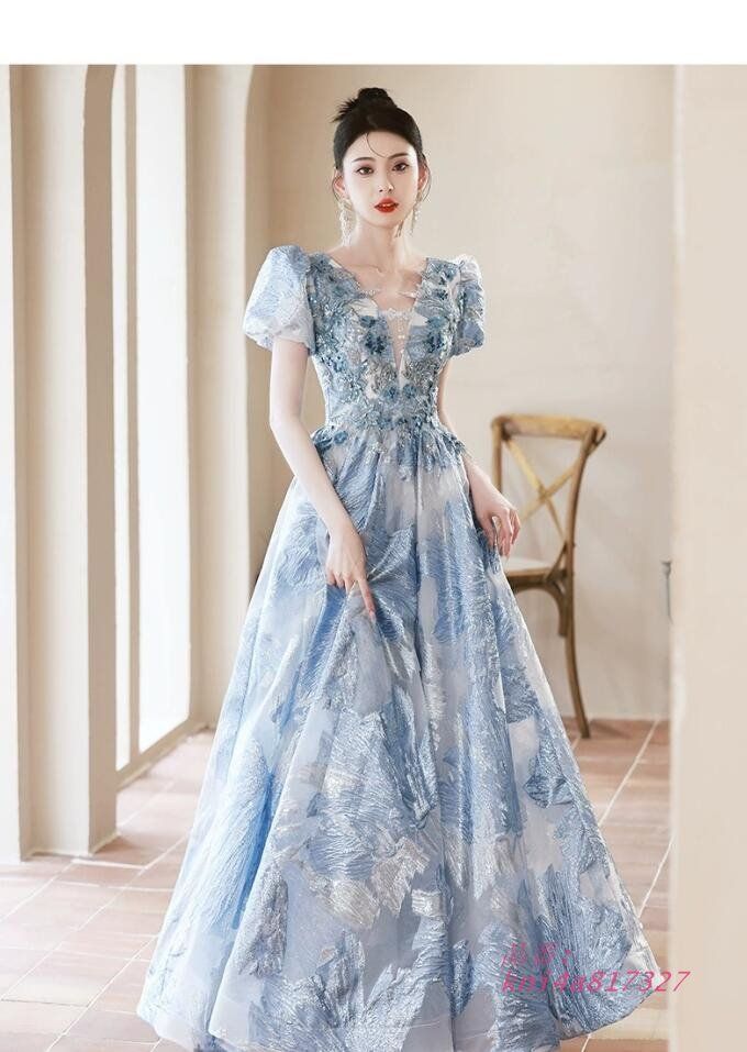 パーティードレス