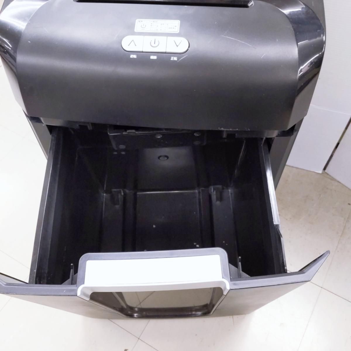 中古品】ナカバヤシ パーソナルシュレッダー NSE-526BK〇YR-540004〇