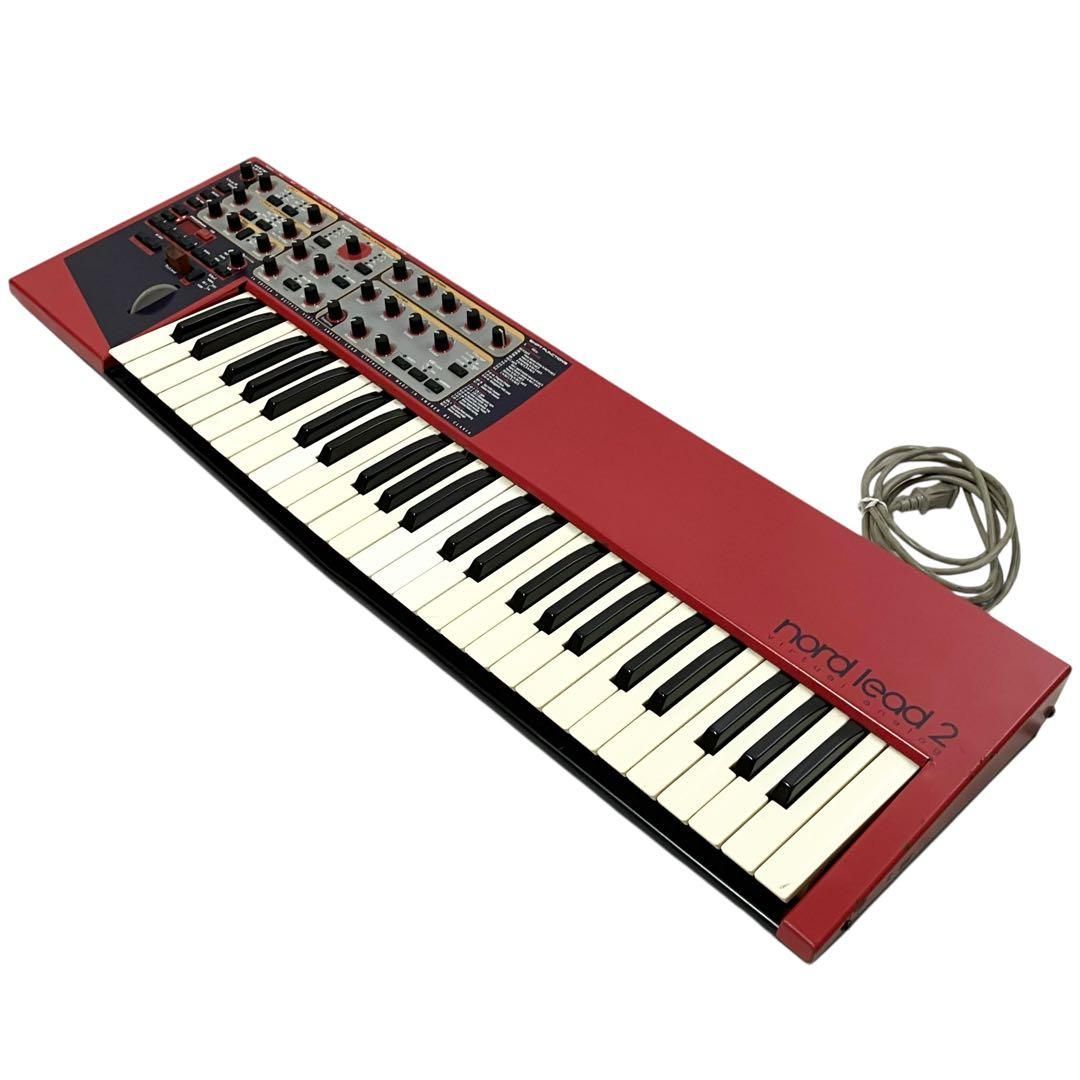 CLAVIA Nord lead2 シンセサイザー 49鍵盤 クラビア ノード CLAVIA Nord lead2 シンセサイザー 49鍵盤 ケース付 レッド
