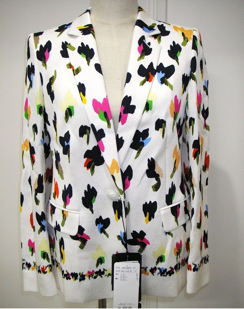 新品・B品】ESCADA（エスカーダ）カラフルジャケット スーツ