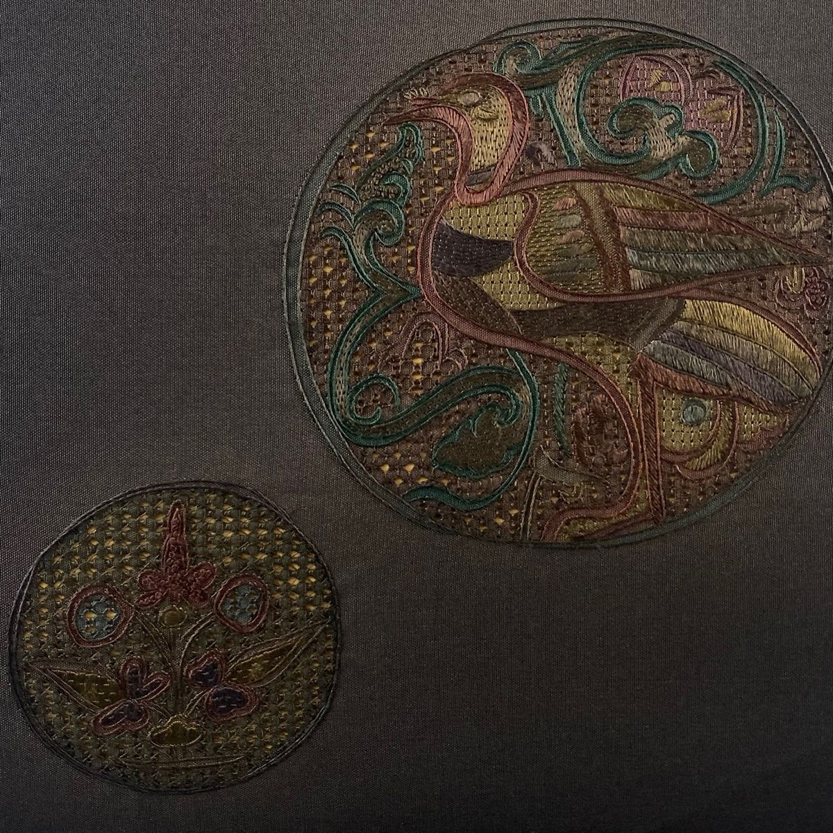 帯 総刺繍 刺繍 黒茶系 茶系 濃い茶色 鳥 花 花柄 帯 総刺繍 刺繍 黒茶