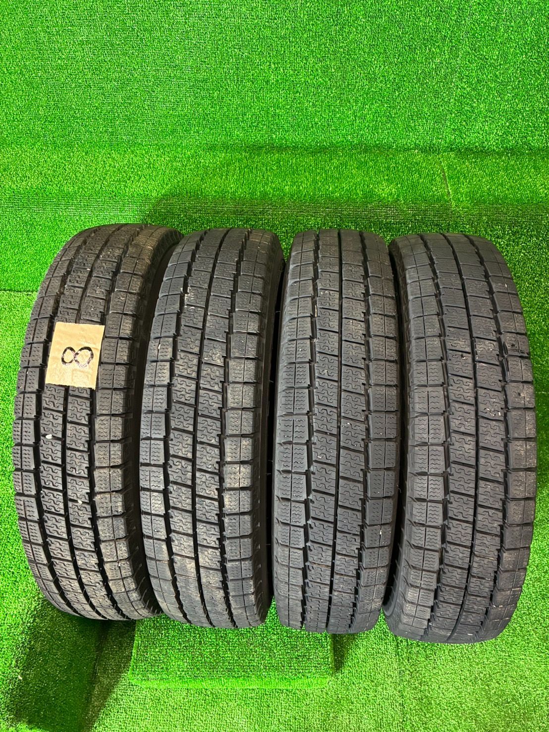 DUNLOP WINTER MAXX LV01 145/80R12 80/78N LT スタッドレスタイヤ 4本 