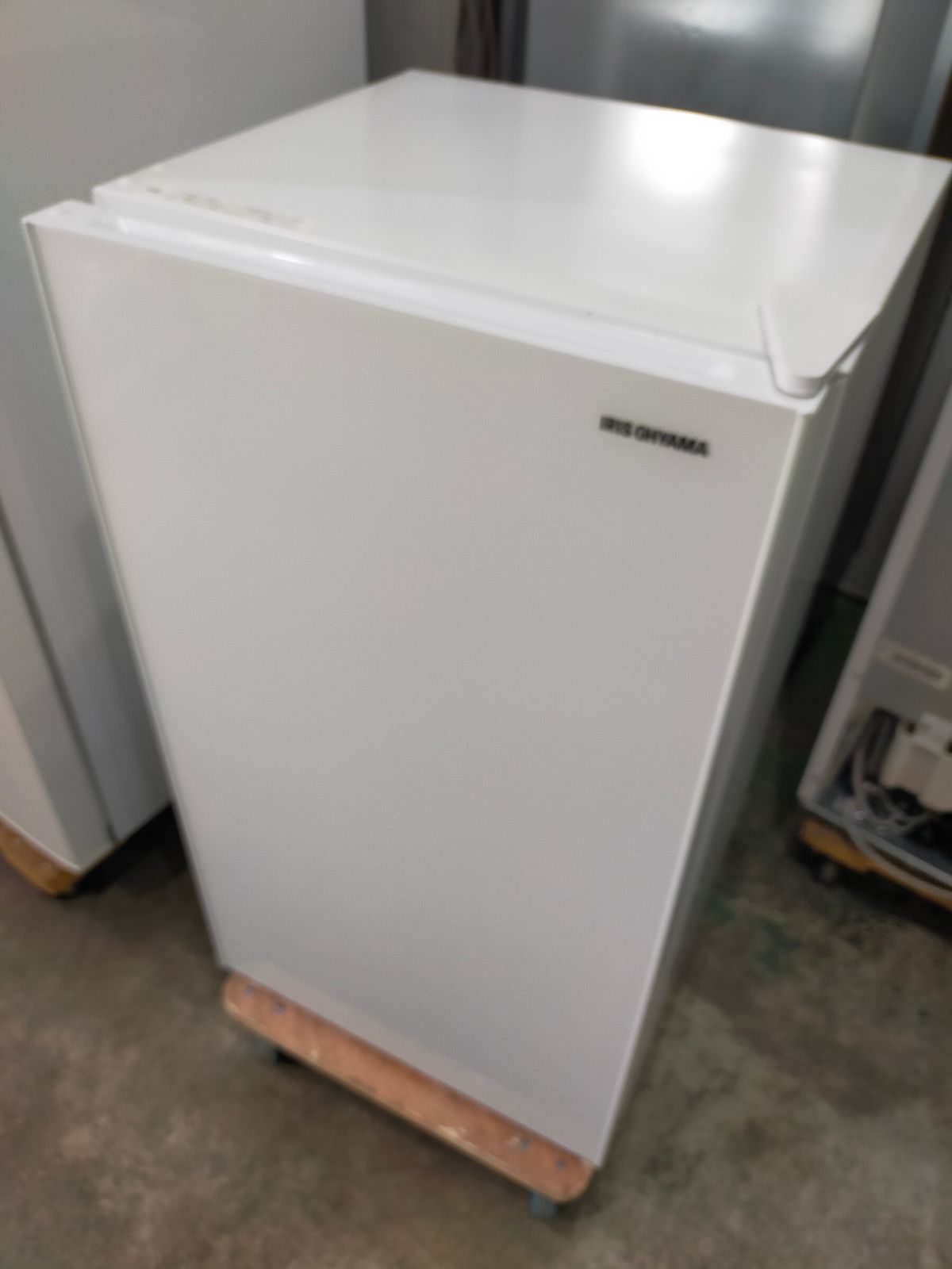 冷蔵庫 アイリスオーヤマ KRJD-9GA-W 93L 2021年製 アイリスオーヤマ 冷蔵庫 93L/ホワイト | 【公式】CYBER