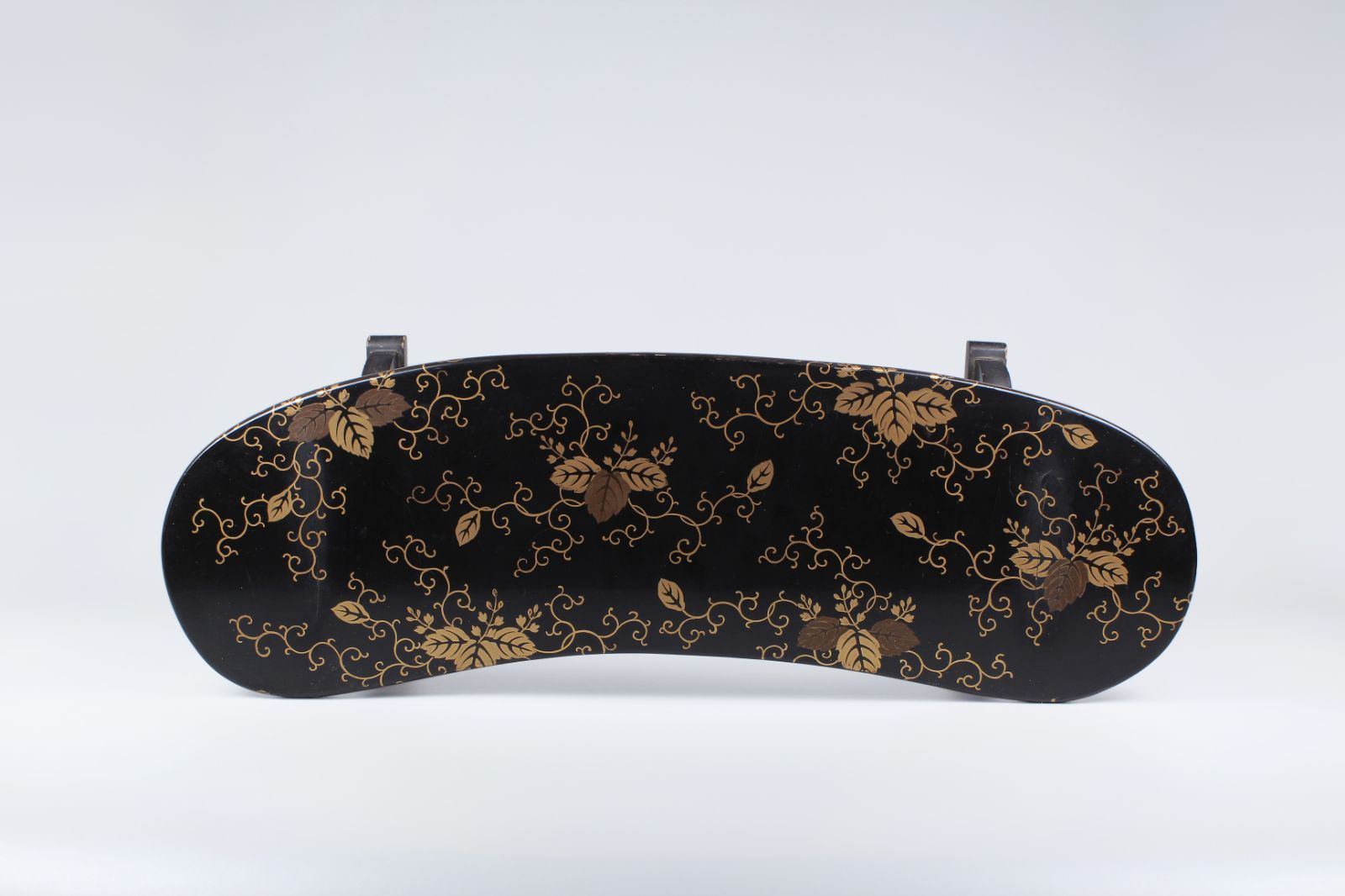 時代漆器 蒔絵唐草紋脇息一対 大名道具 家紋 古美術／骨董品【正