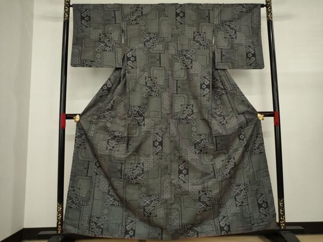 【レア】紙画　着物シリーズ　2001　Lynn Kishiyama 平和屋着物○本場大島紬 一元絣 色紙重ね花文 黒地 正絹 逸品