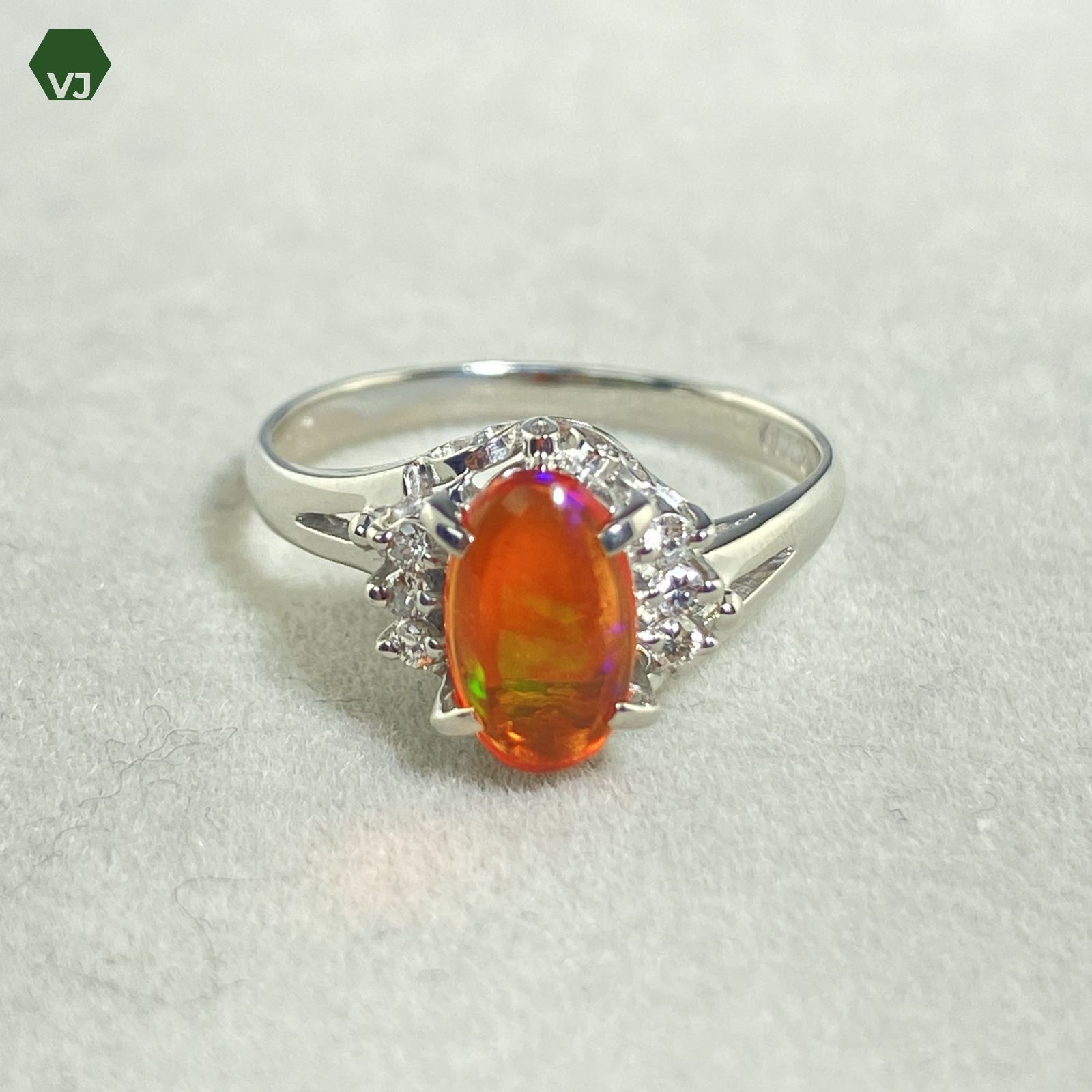 30-05】ファイアオパール ダイヤモンド リング 0.72ctD0.07ct 【中古  