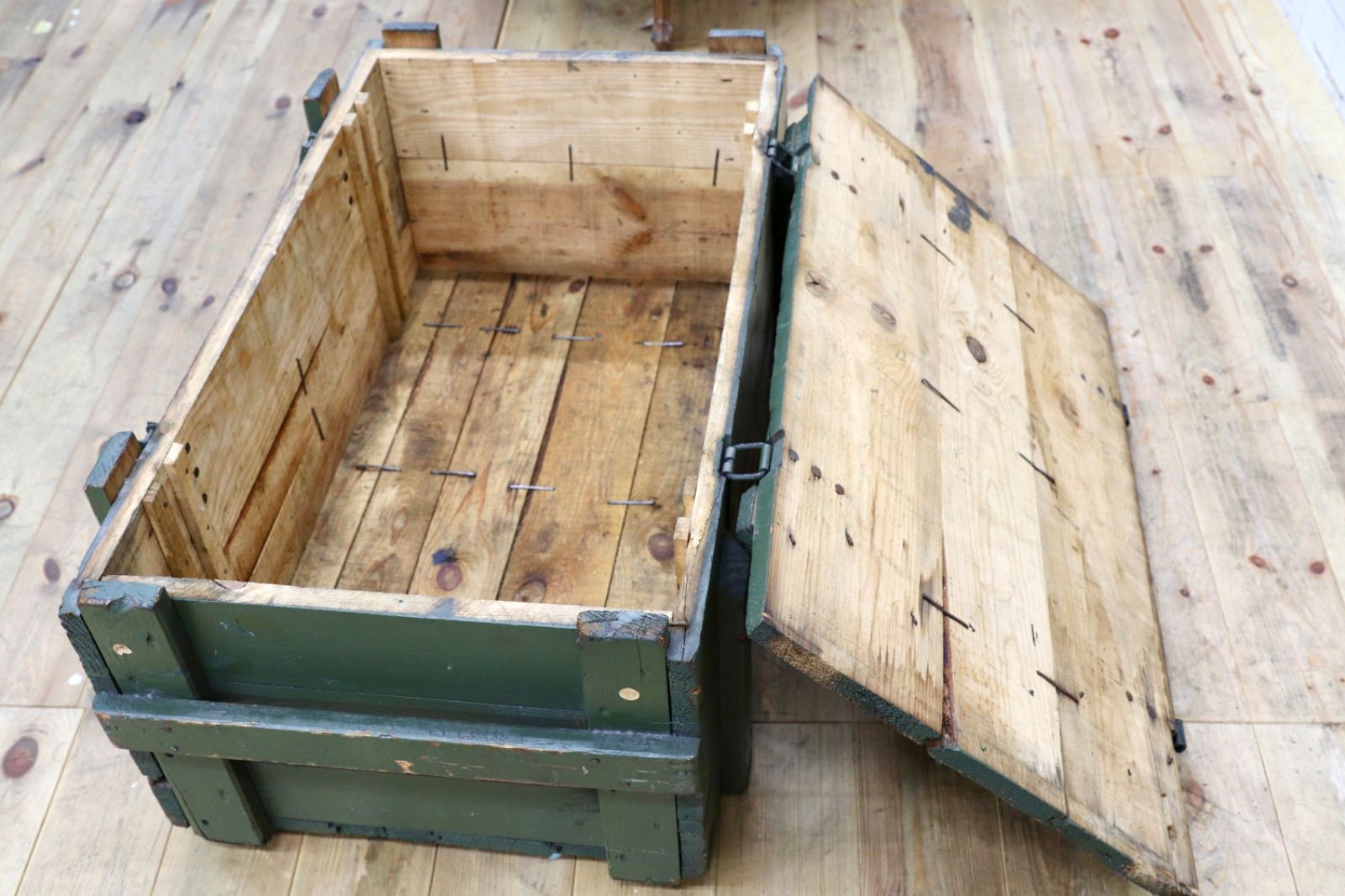 店舗什器 オブジェ