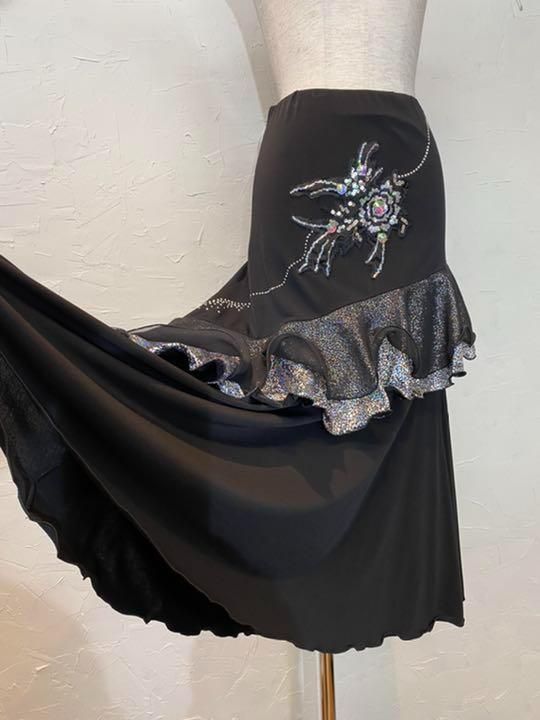 箔プリントフリルスパンコールツーピースｍｒ1215