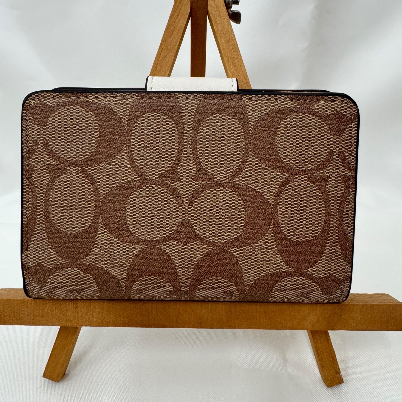 ☆新品☆ COACH コーチ C0082 二つ折り財布 シグネチャー ミディアム 