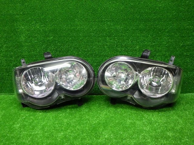 ダイハツ L150S L160S ムーヴカスタム 前期 ヘッドライト左右 HID 100-51737 バラスト付 レベ無 250409065