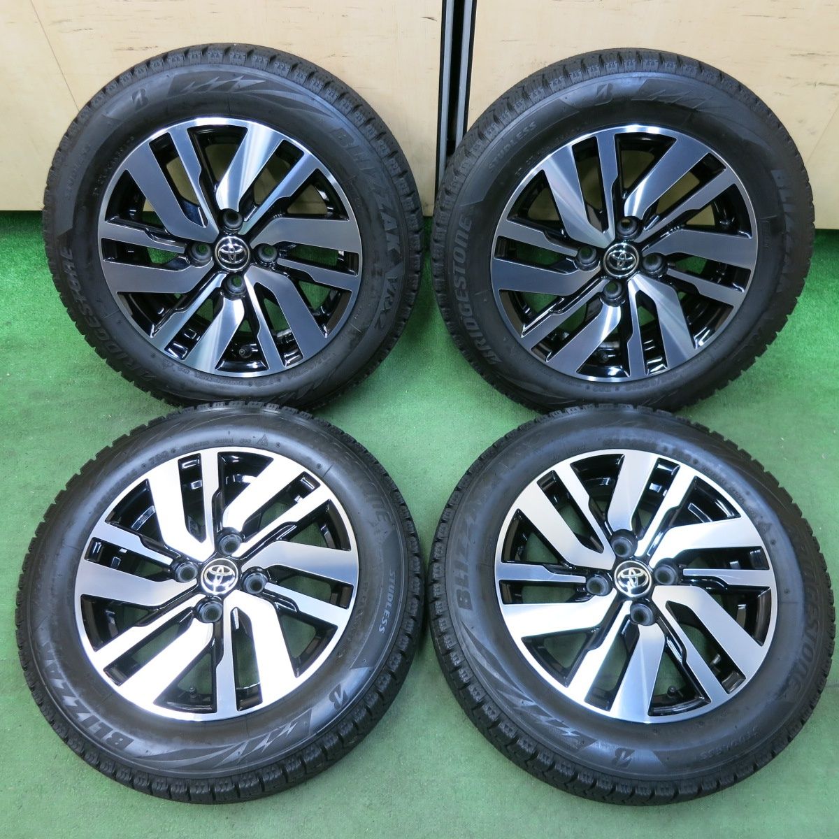 送料無料] キレイ☆トヨタ ルーミー カスタム G 純正 165/65R14 