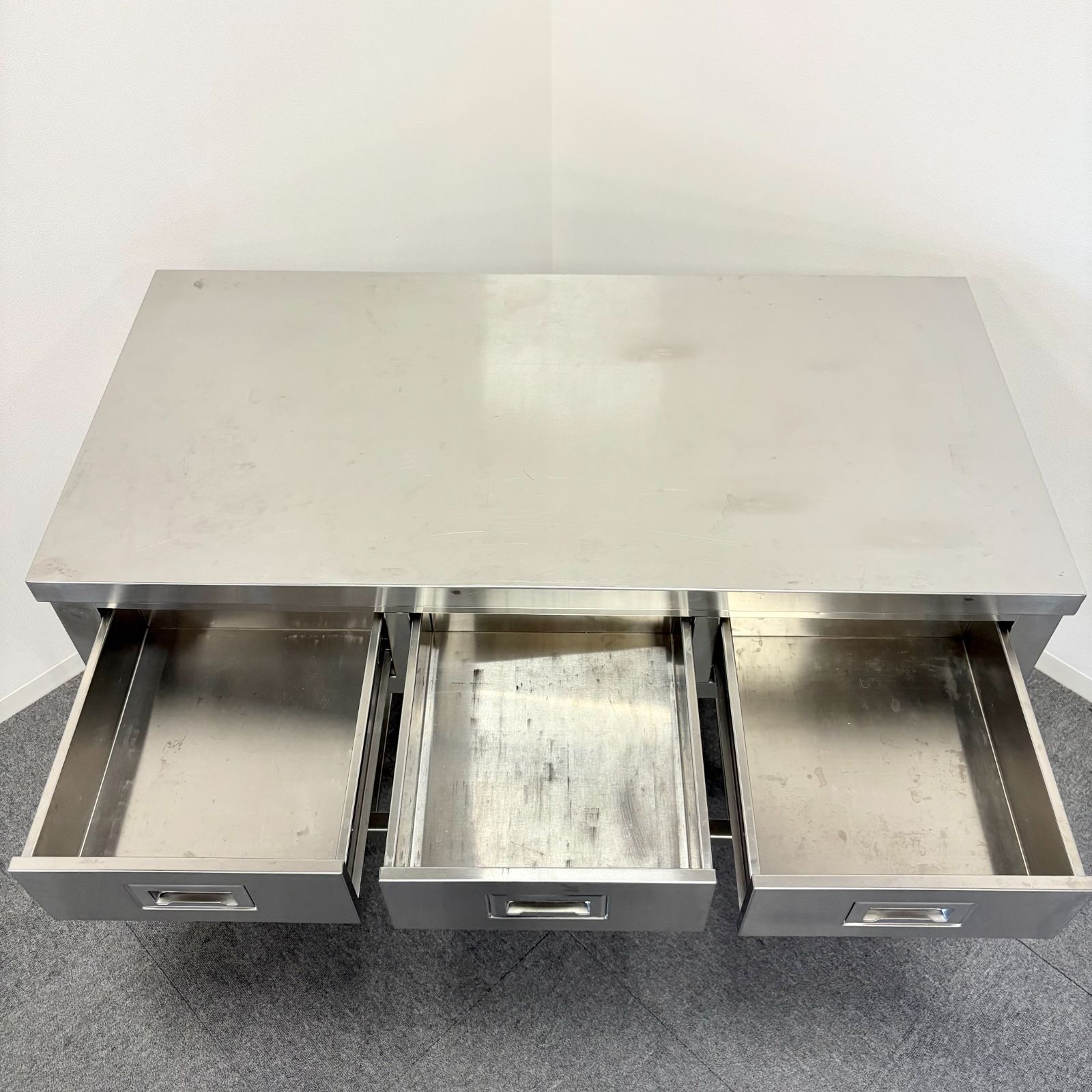 ステンレス作業台|幅1200mm×奥行600mm×高さ800mm|業務用|厨房機器|台|テーブル|1462