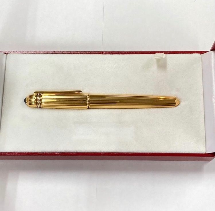 Cartier カルティエ