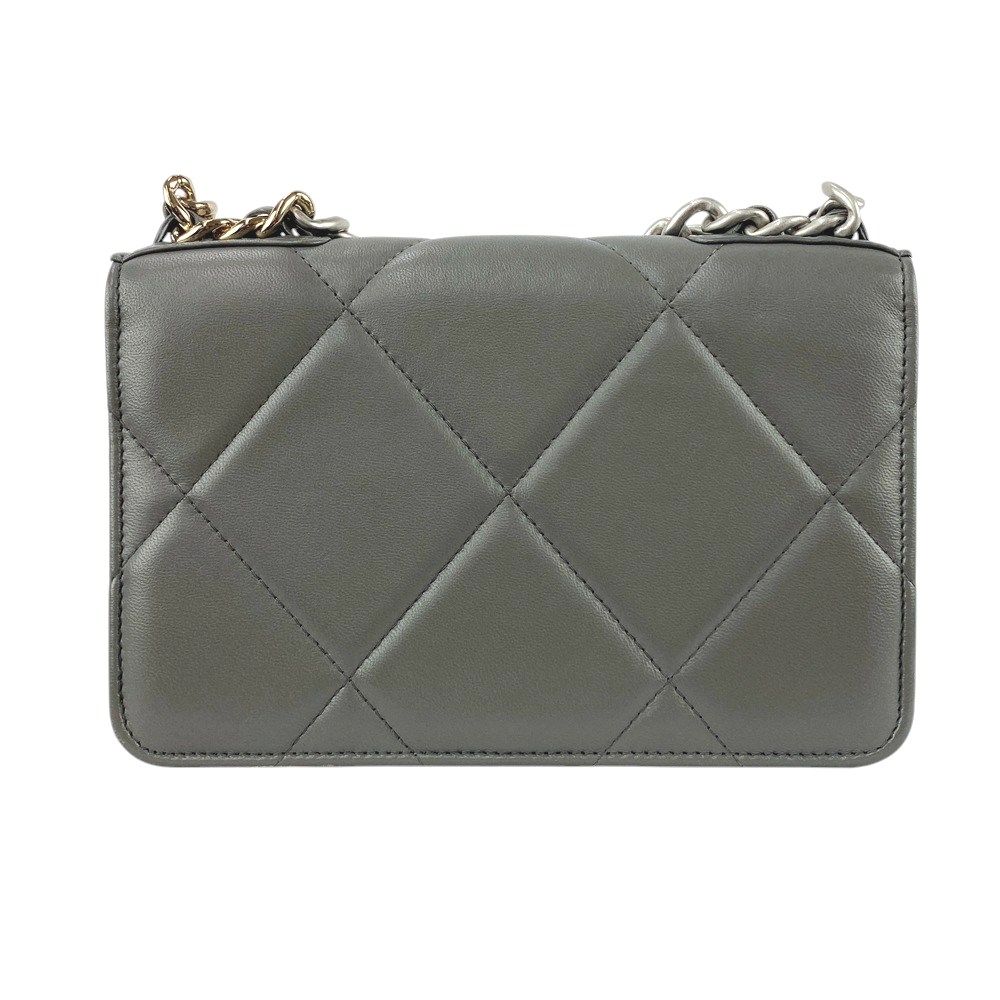 □美品□ シャネル 19 チェーンウォレット ショルダーウォレット