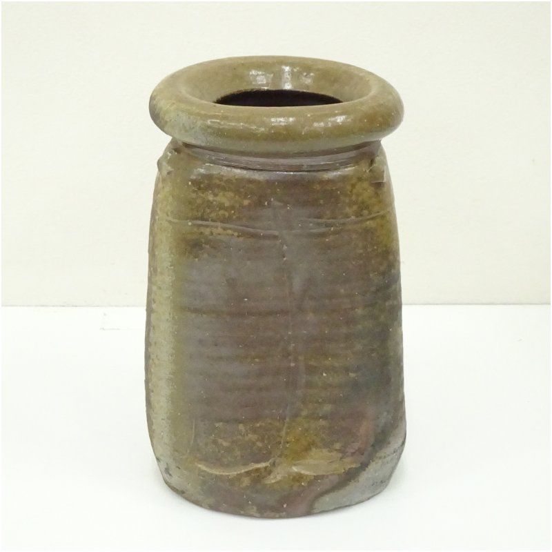 備前焼 伊勢崎紳造 三角花入 共箱 花入れ 茶道 茶道具 花瓶 花器 おしゃれ フラワーベース 道具 茶室 華道 華道具 インテリア hnir NEXPOTALLINN_EU