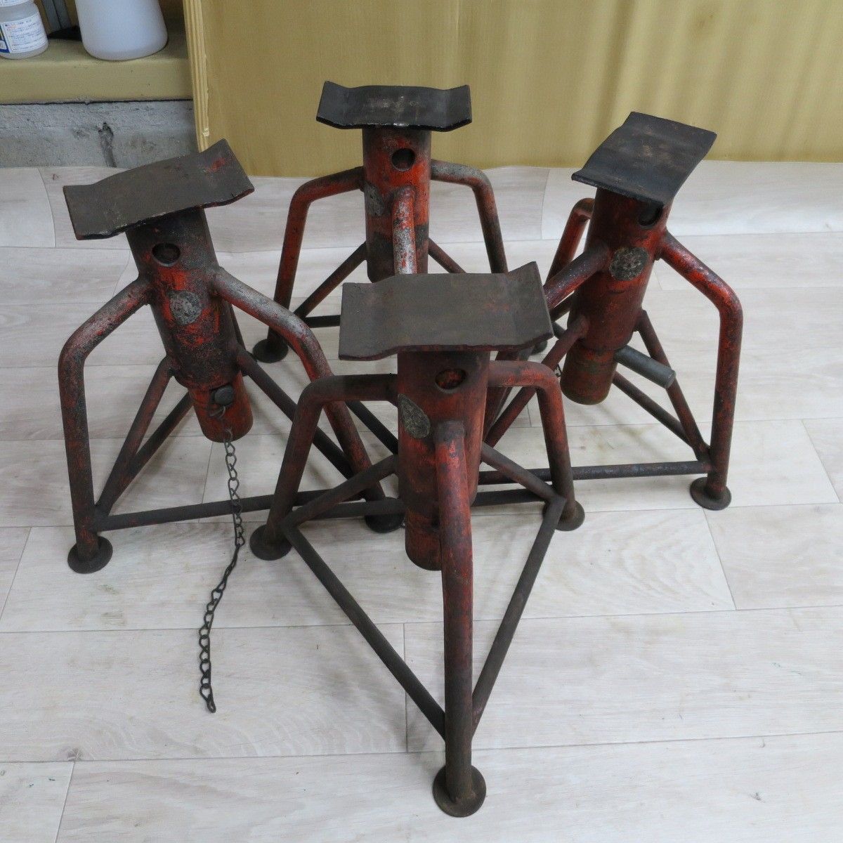 4点 ◆馬 ジャッキ ウマ うま ジャッキ メーカー 型式 不明 工具 ジャッキスタンド 自動車整備 車検 タイヤ交換 等に 現状品◆