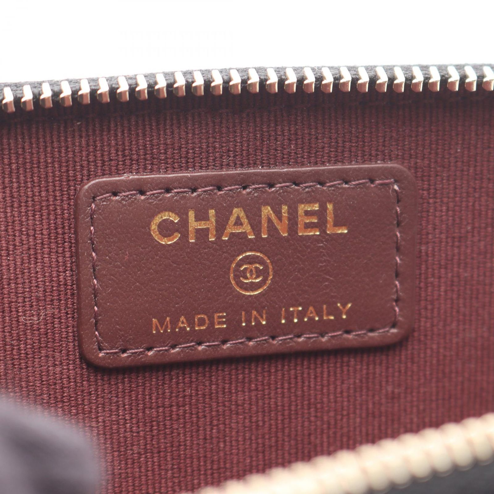 シャネル CHANEL ショルダーバッグ マトラッセ フォンホルダー