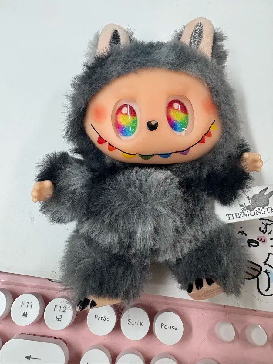 LABUBU ラブブ シークレット 正規品・新品・未開封】Labubu シークレット エナジー ラブブ