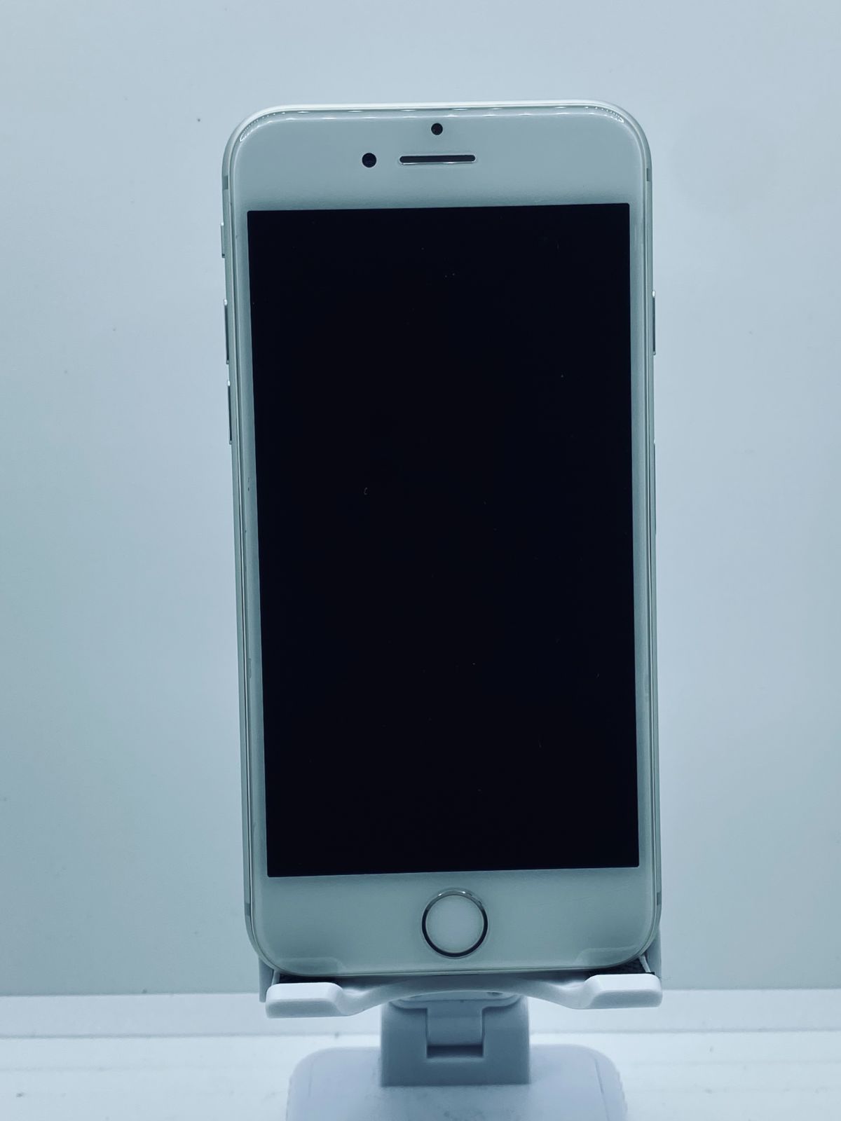 ジャンク品】docomo(SIMロック解除) iPhone8 64GB シルバー