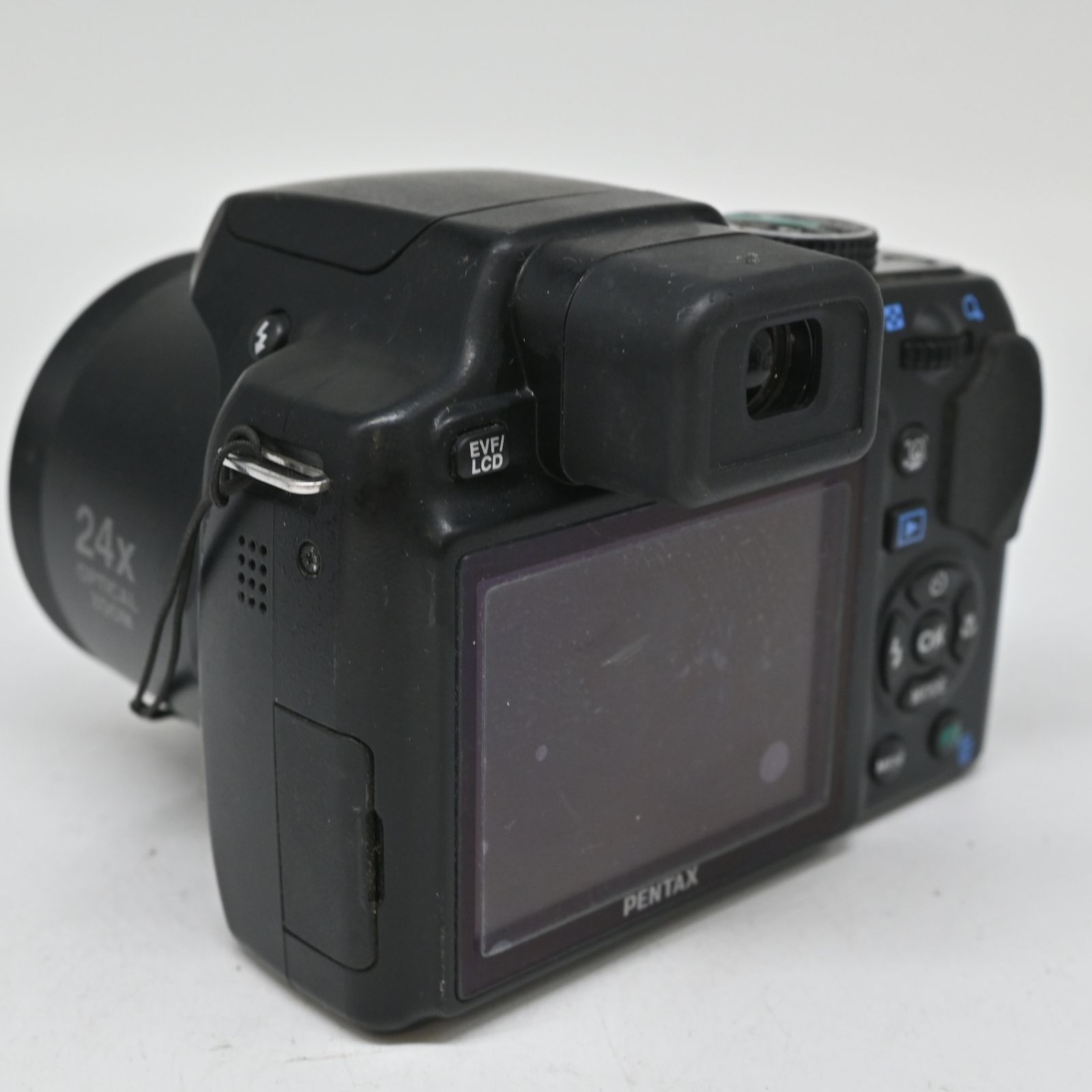 【極上美品】PENTAX X70 1200万画素 難有品】PENTAX デジタルカメラ X70 1200万画素 光学24倍ズーム X70