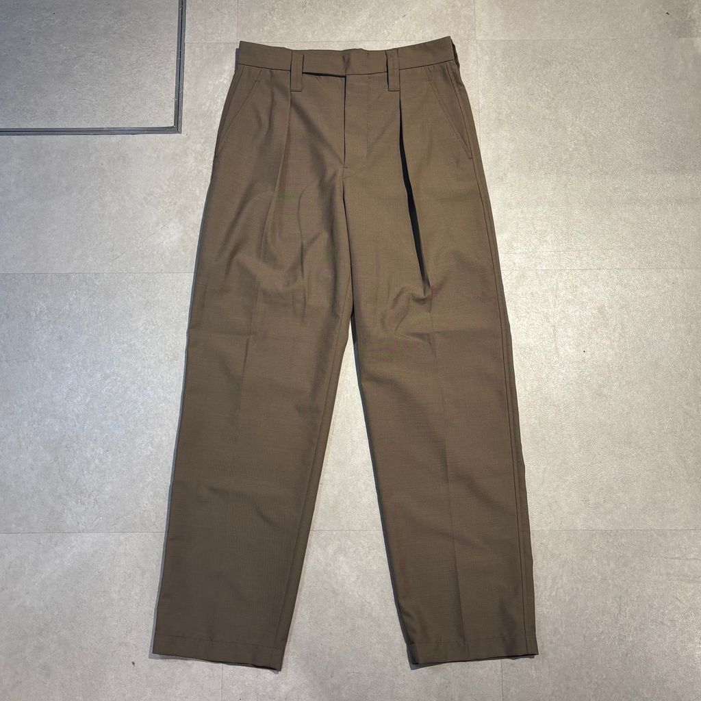 値下げ！LEMAIRE ルメール　ブラウン プリーツスラックス　メンズ 値下げ！LEMAIRE ルメールブラウン プリーツスラックスメンズ