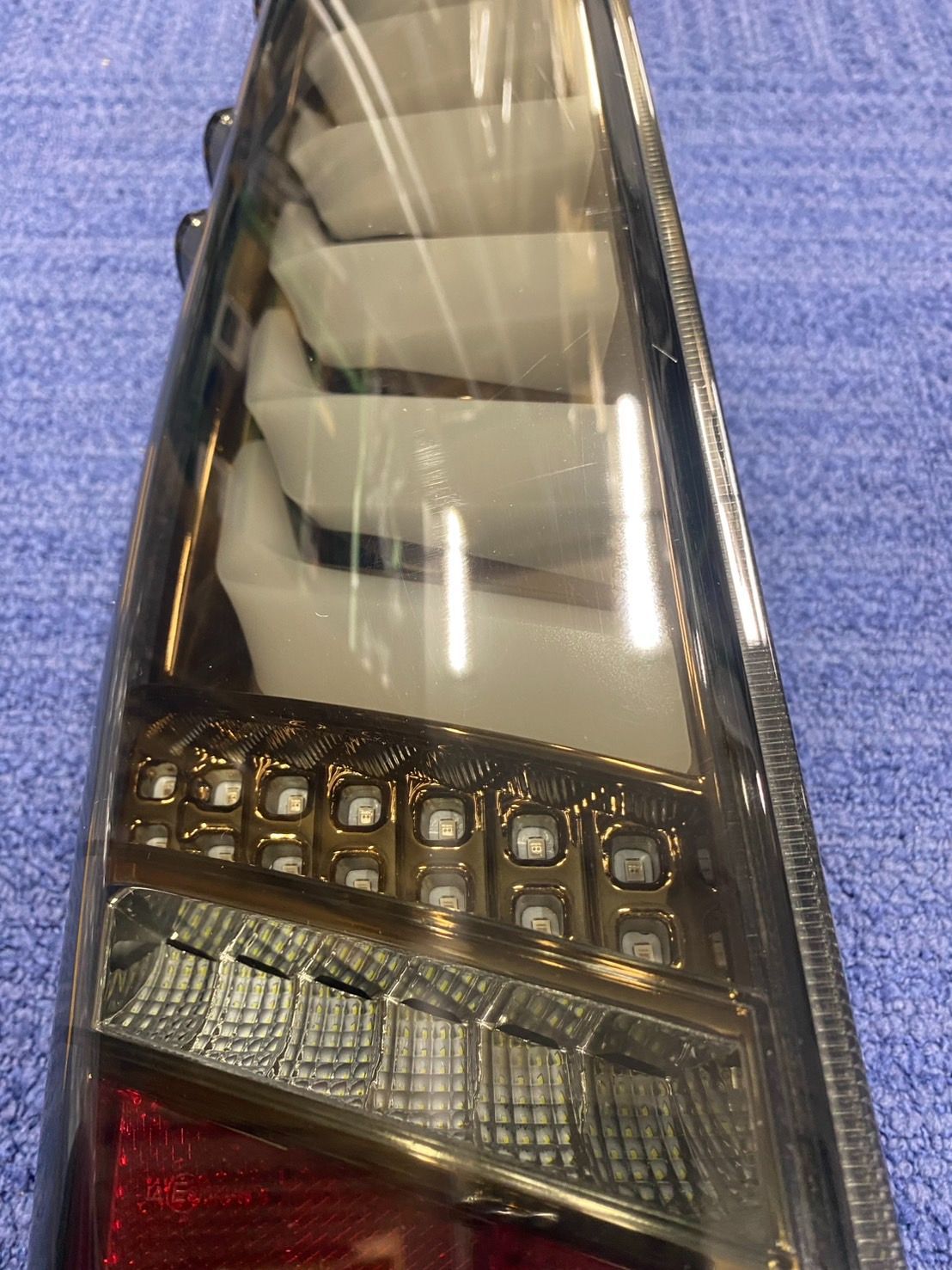 ヴァレンティ ハイエース200系