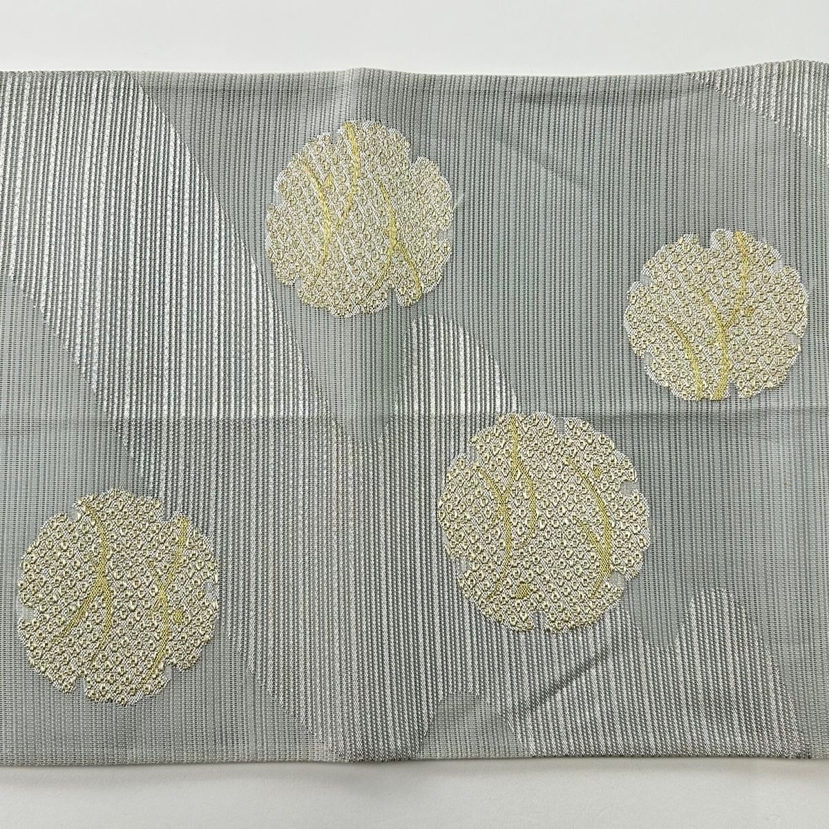 期間限定のお買い得商品 雪輪 絽 夏帯 秀品 袋帯 霞 【中古 正絹 六通 灰色 金銀糸 着物・浴衣