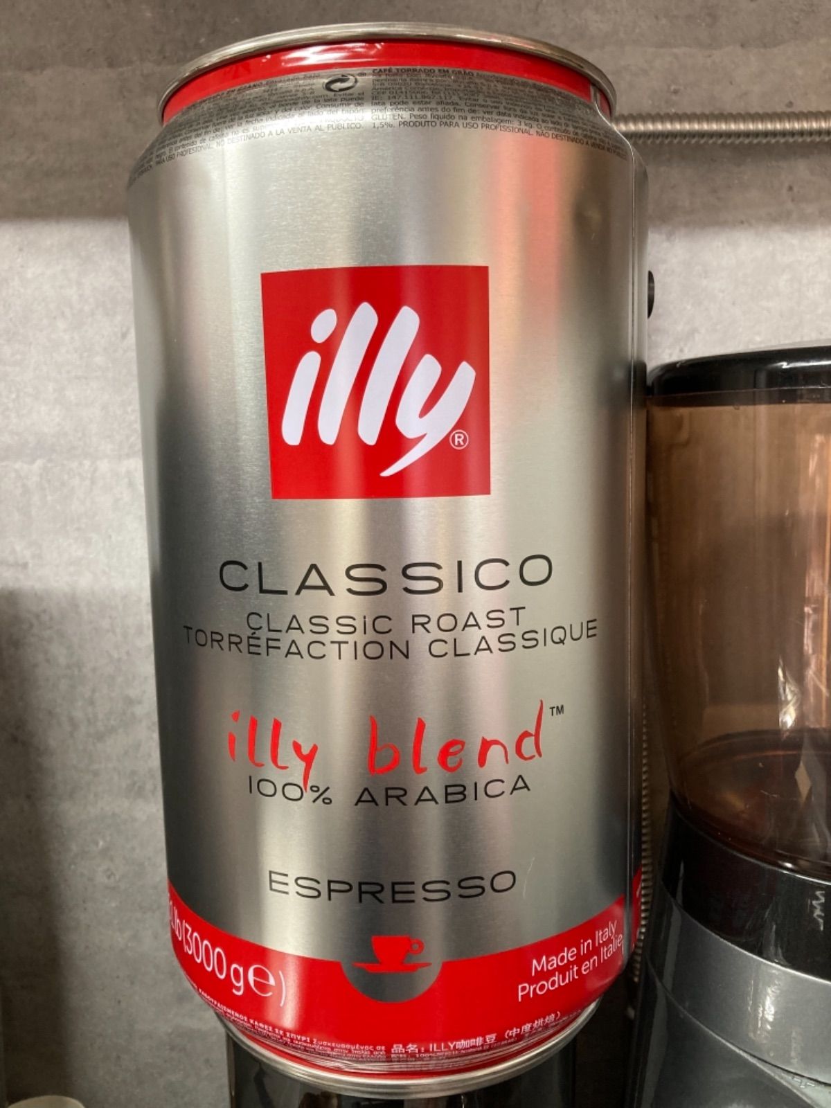 illy 3kg缶の空き缶✖️2個