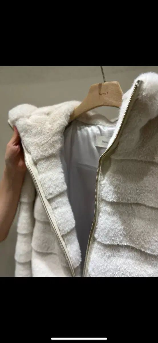 送料無料・30日間返品無料。 ブルゾンジャケット エルフード ブルゾン ファー ジップアップ メリー 未来的な
