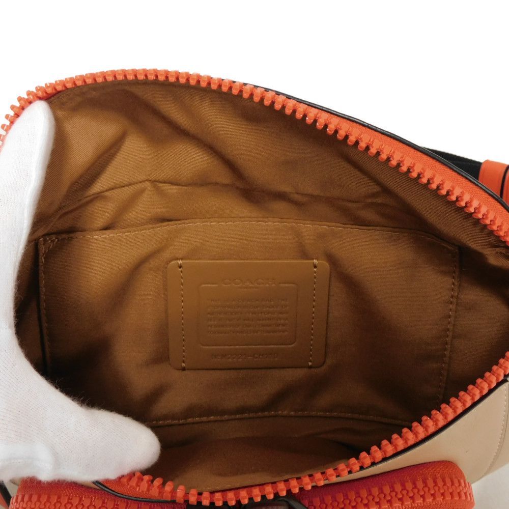 COACH コーチ トラック ベルトバッグ 現行 Cマーク カラー COACH コーチ トラック ベルトバッグ 現行 Cマーク カラー