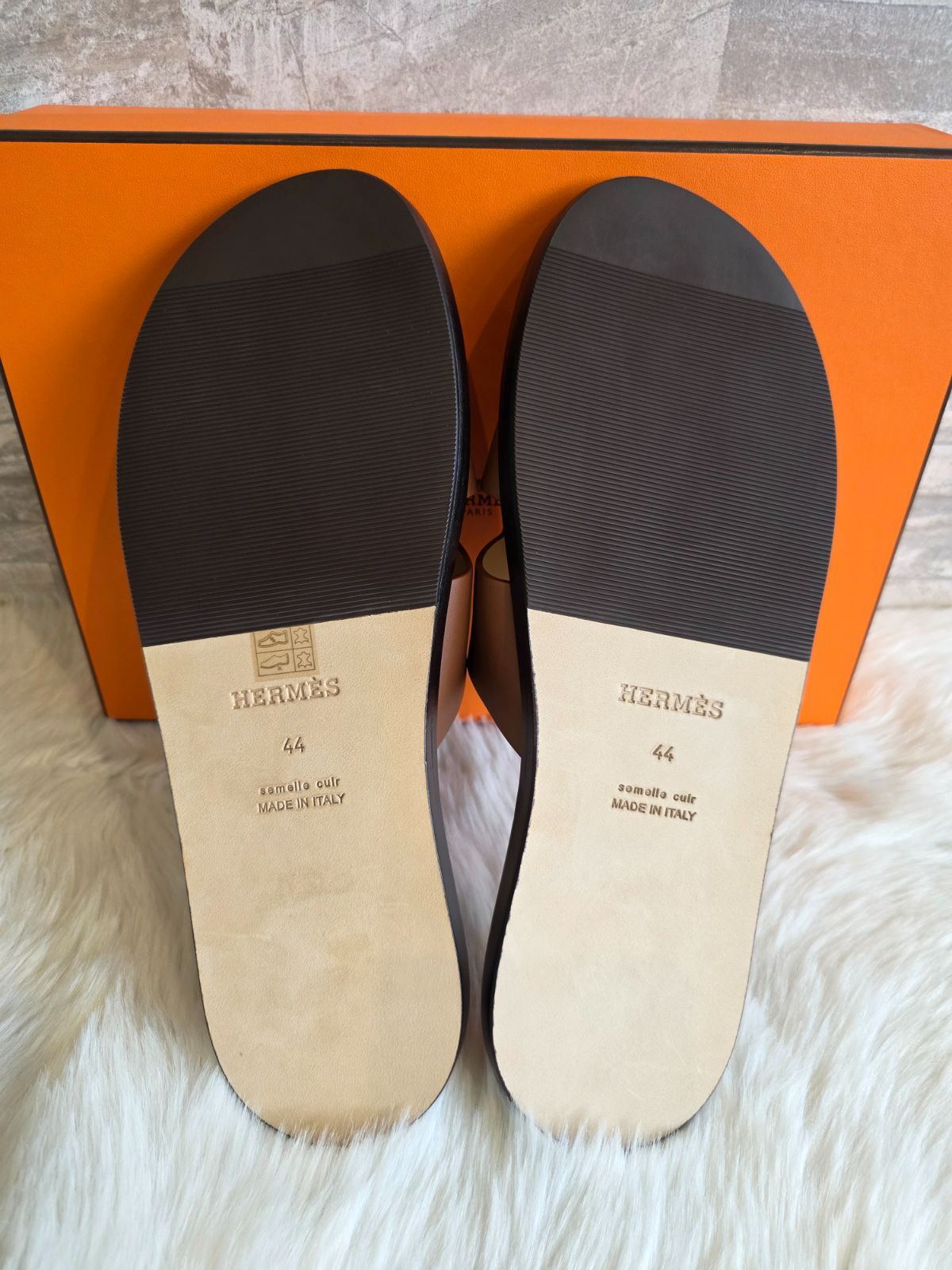 ☆未使用品！ 定価13万 HERMES(エルメス) イズミール サンダル