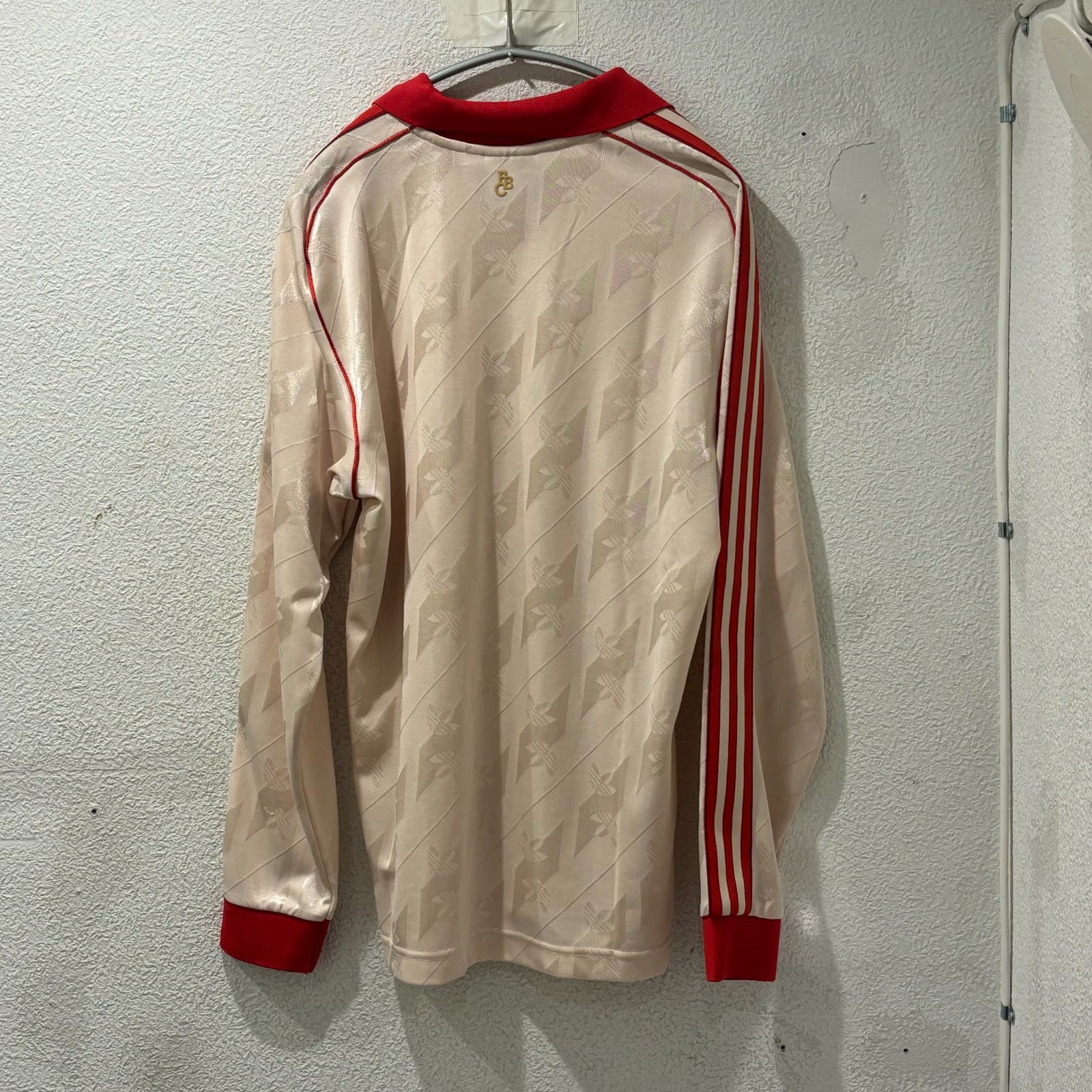 Adidas アディダス IS6507 FCバイエルン LFSTLR ジャージー